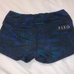 Fleo Shorts